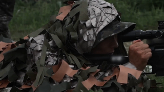 Slow-motion of Chinese snipers' daily training